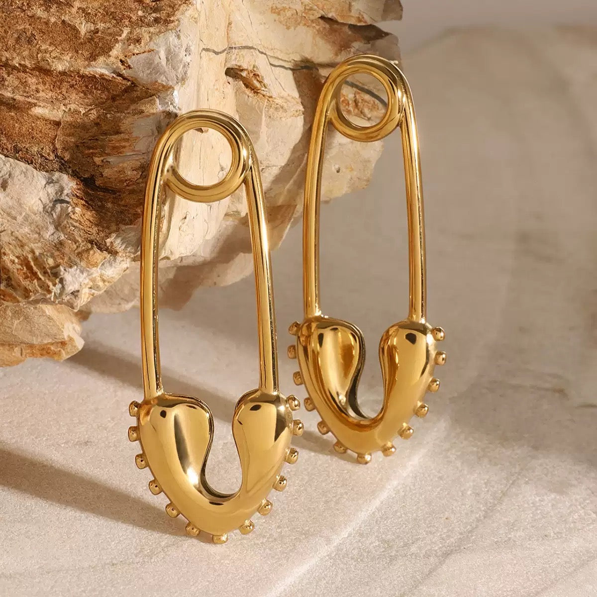 18K Gold Plated Stainless Steel Love Heart Pin Earrings