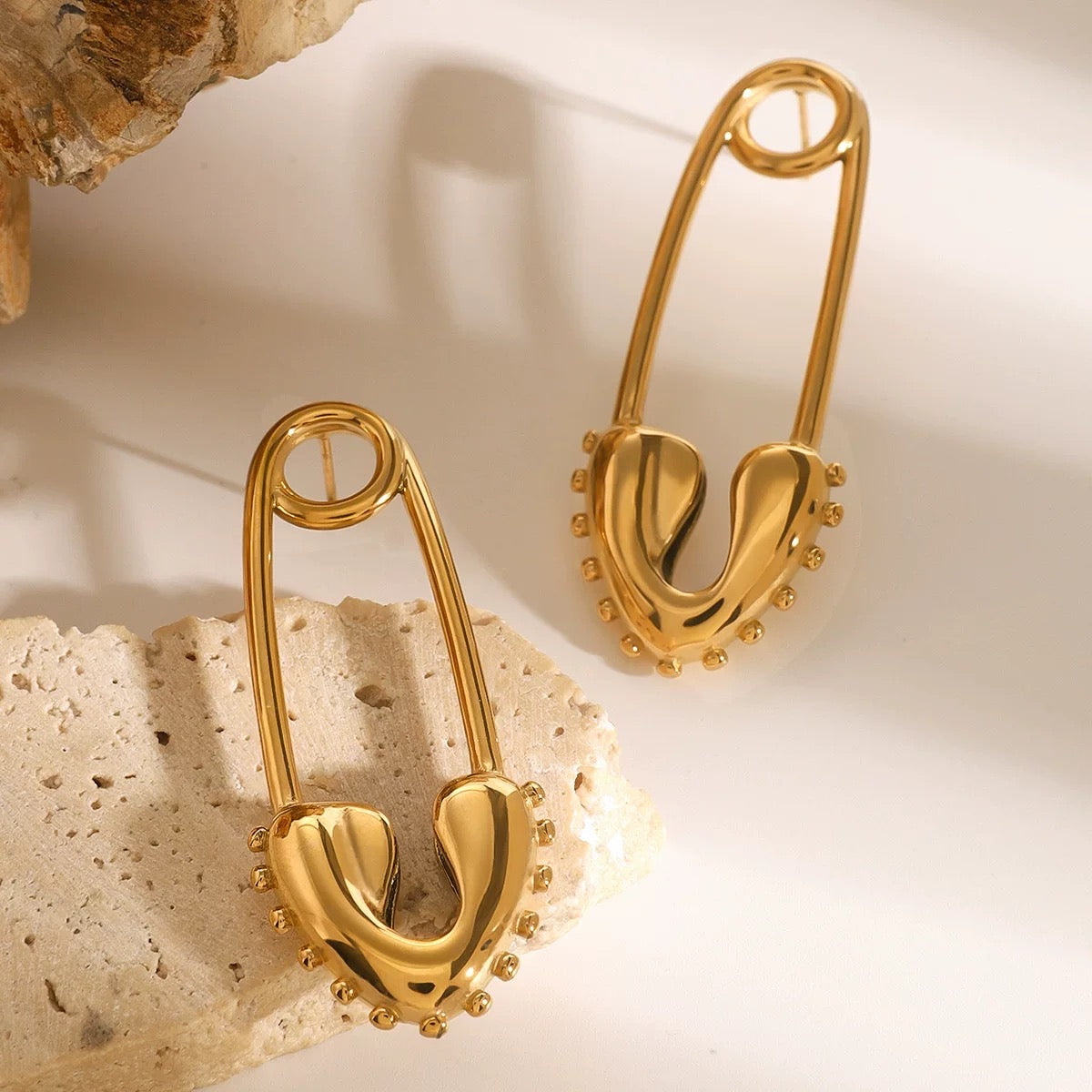 18K Gold Plated Stainless Steel Love Heart Pin Earrings